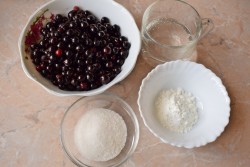 Конфитюр из черной смородины - шаг 1 Конфитюр из черной смородины - шаг 1