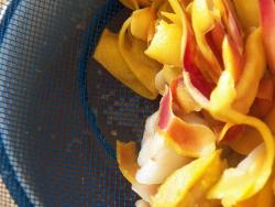 Консервированные персики в белом вине - шаг 3 Консервированные персики в белом вине - шаг 3