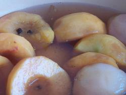 Консервированные персики в белом вине - шаг 8 Консервированные персики в белом вине - шаг 8