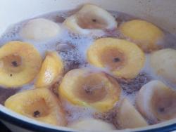 Консервированные персики в белом вине - шаг 12 Консервированные персики в белом вине - шаг 12