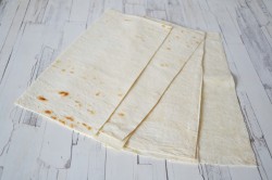 Конвертики из лаваша с сыром - шаг 7