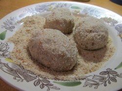 Котлеты из сома нежные - шаг 10