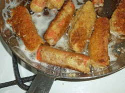 Крабовые палочки в кляре с сыром - шаг 9