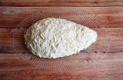 Слоеный салат с грудками Крыска - шаг 9