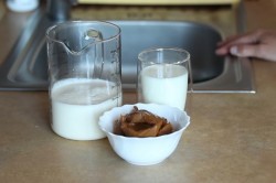 Крем брюле мороженое со сгущенкой - шаг 1