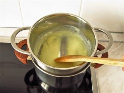 Крем для торта прага в домашних условиях со сгущенкой - шаг 7