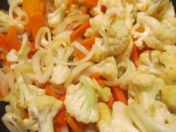 Крем суп из цветной капусты с курицей - шаг 6