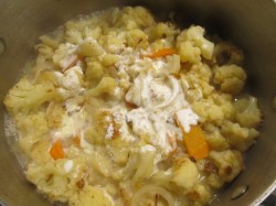 Крем суп из цветной капусты с курицей - шаг 8