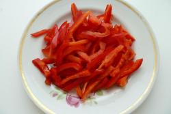 Креветки с болгарским перцем на ананасах - шаг 3