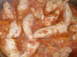 Курица в остром томатном соусе - шаг 12
