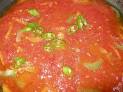 Курица в остром томатном соусе - шаг 9