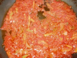 Курица в остром томатном соусе - шаг 10