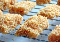 Куриные наггетсы запеченные с моцареллой - шаг 5