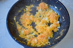 Куриный крем суп на бульоне со сливками - шаг 3 Куриный крем суп на бульоне со сливками - шаг 3
