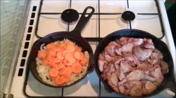 Куриный паштет из печени с морковью - шаг 1