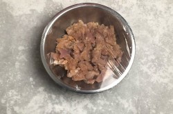 Куриный рулет в мультиварке - шаг 4