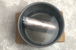 Куриный рулет в мультиварке - шаг 7