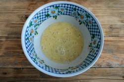 Лапшевник в духовке из макарон с яйцом - шаг 3