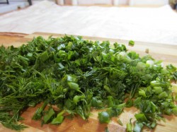 Лаваш с вареной колбасой и плавленым сыром - шаг 7