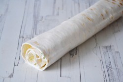 Лаваш с сыром и яйцом - шаг 9