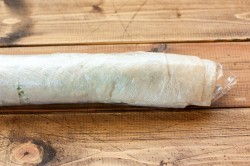 Лаваш с яйцом и огурцом - шаг 7