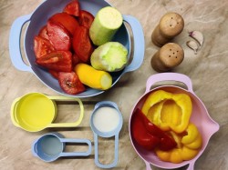 Лечо из кабачков пальчики оближешь на зиму - шаг 1 Лечо из кабачков пальчики оближешь на зиму - шаг 1