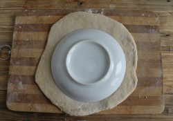 Лепешки на воде и муке на сковороде - шаг 5