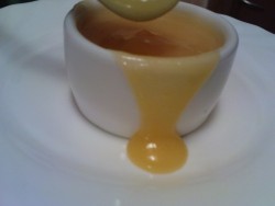 Лимонный курд на яйце без крахмала - шаг 1 Лимонный курд на яйце без крахмала - шаг 1