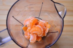 Легкое домашнее мороженое мандариновое - шаг 2