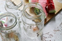 Маринованные арбузы в банках на зиму - шаг 2 Маринованные арбузы в банках на зиму - шаг 2