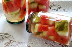 Маринованные арбузы в банках на зиму - шаг 8 Маринованные арбузы в банках на зиму - шаг 8