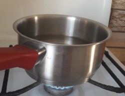 Маринованные огурцы в банках с гвоздикой - шаг 4 Маринованные огурцы в банках с гвоздикой - шаг 4