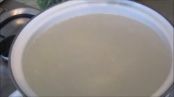 Маринованные огурцы с кабачками на зиму - шаг 4 Маринованные огурцы с кабачками на зиму - шаг 4