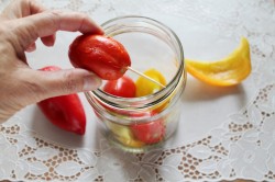 Маринованные помидоры с перцем на зиму - шаг 4 Маринованные помидоры с перцем на зиму - шаг 4