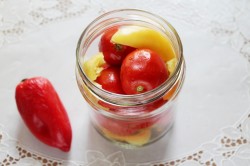 Маринованные помидоры с перцем на зиму - шаг 5 Маринованные помидоры с перцем на зиму - шаг 5
