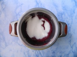 Домашний мармелад из черной смородины - шаг 4