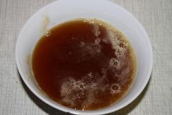 Торт с медом со сметанным кремом в шоколадной глазури - шаг 3 Торт с медом со сметанным кремом в шоколадной глазури - шаг 3