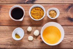 Медово горчичный маринад - шаг 1