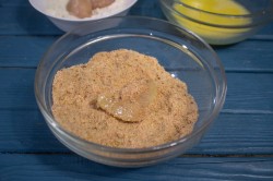 Наггетсы из грудок - шаг 10