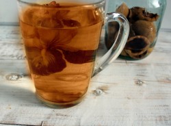 Настойка самогона на грецких орехах - шаг 5 Настойка самогона на грецких орехах - шаг 5