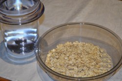 Немолоко из овсяных хлопьев в домашних условиях - шаг 1 Немолоко из овсяных хлопьев в домашних условиях - шаг 1