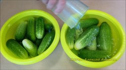 Огурцы в кипящем маринаде на зиму - шаг 1 Огурцы в кипящем маринаде на зиму - шаг 1