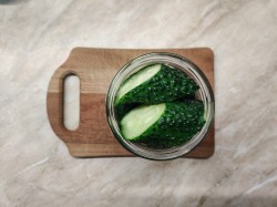 Огурцы в томатном соке на зиму - шаг 3 Огурцы в томатном соке на зиму - шаг 3