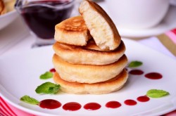 Оладьи на сыворотке пышные без яиц - шаг 7