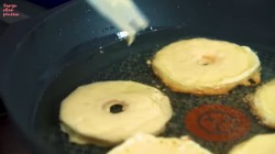 Десертные оладьи с яблоками в кляре - шаг 11 Десертные оладьи с яблоками в кляре - шаг 11