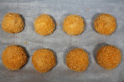 Японские рисовые шарики с сыром - шаг 7 Японские рисовые шарики с сыром - шаг 7