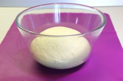 Пышное тесто для пирожков на опаре в духовке универсальное - шаг 14 Пышное тесто для пирожков на опаре в духовке универсальное - шаг 14