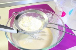 Пышное тесто для пирожков на опаре в духовке универсальное - шаг 12 Пышное тесто для пирожков на опаре в духовке универсальное - шаг 12