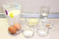 Пышное тесто для пирожков на опаре в духовке универсальное - шаг 5 Пышное тесто для пирожков на опаре в духовке универсальное - шаг 5