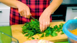 Особая жгучая аджика с болгарским перцем по-сибирски - шаг 4 Особая жгучая аджика с болгарским перцем по-сибирски - шаг 4